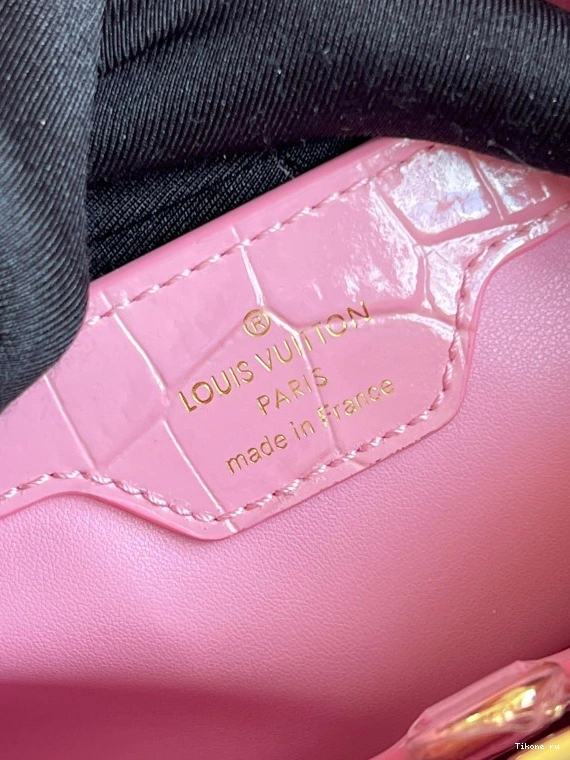Affordable LOUIS BB CAPUCINES VUITTON 0806